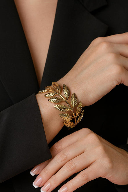 Manchettes dorée florale