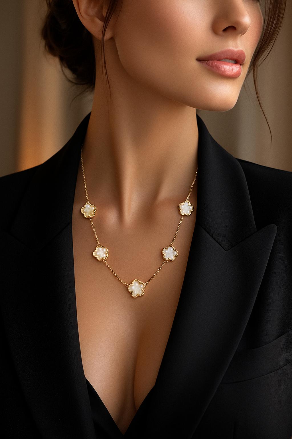 Collier fleur